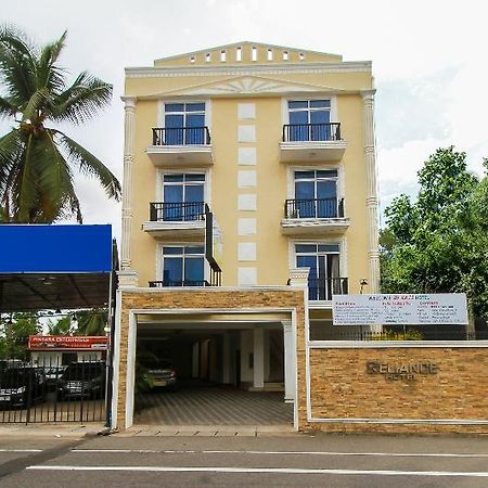 Oyo 126 Reliance Hotel Colombo Exterior foto